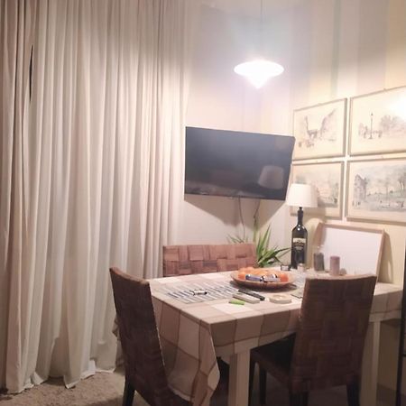 Room In Private Apartment Florence Extérieur photo